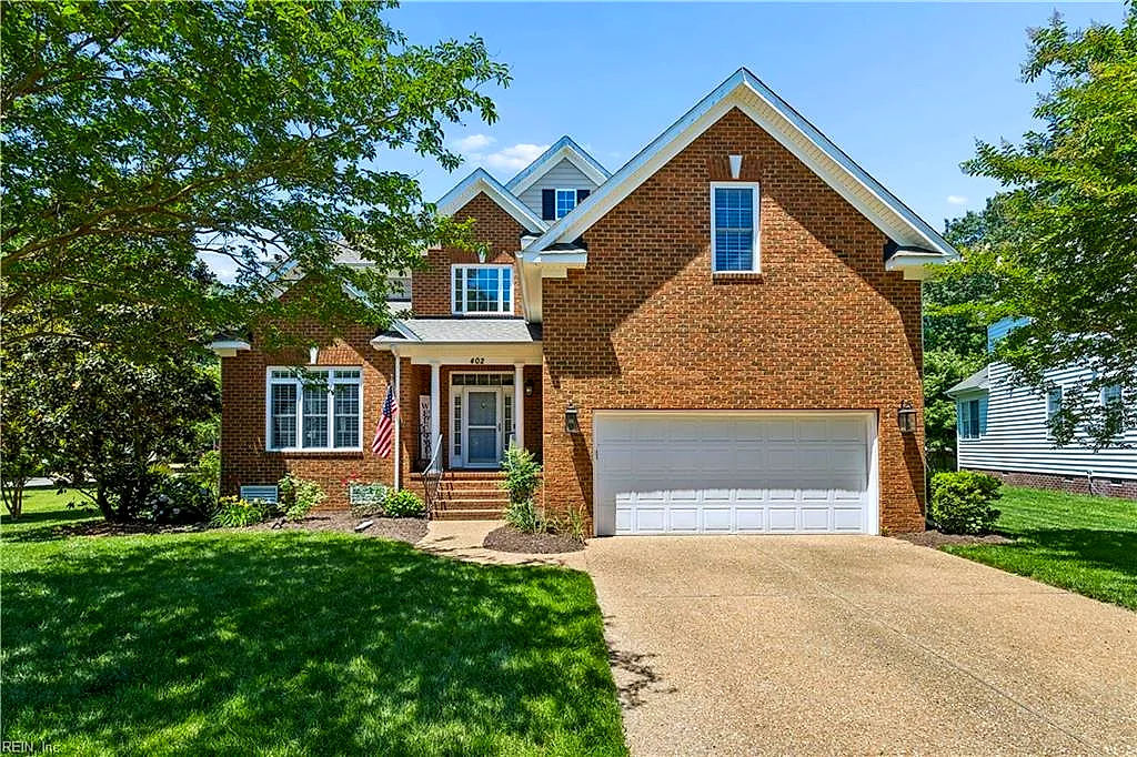 402 Pasture Ln, Yorktown — photo
