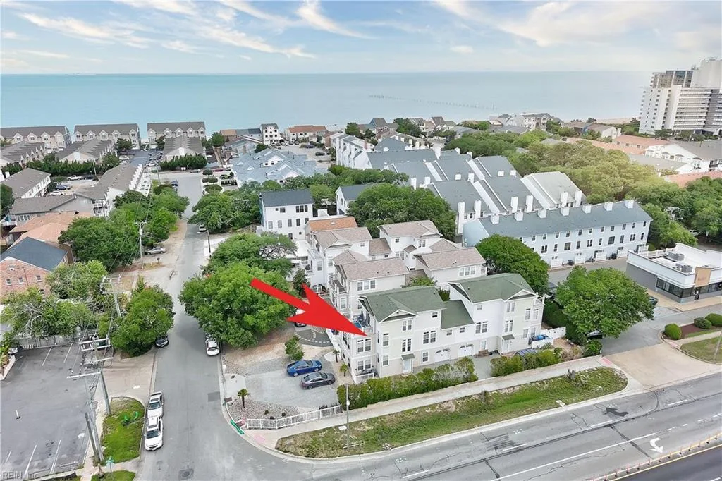 2300 Red Tide RD, VIRGINIABEACH VA 23451