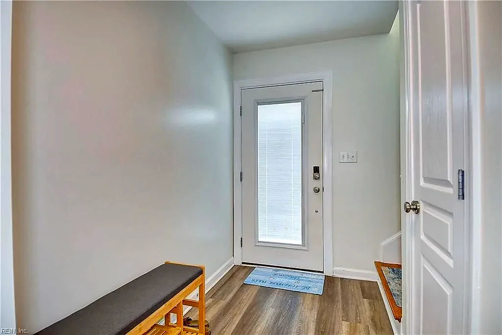 2300 Red Tide Rd, Virginia Beach — photo