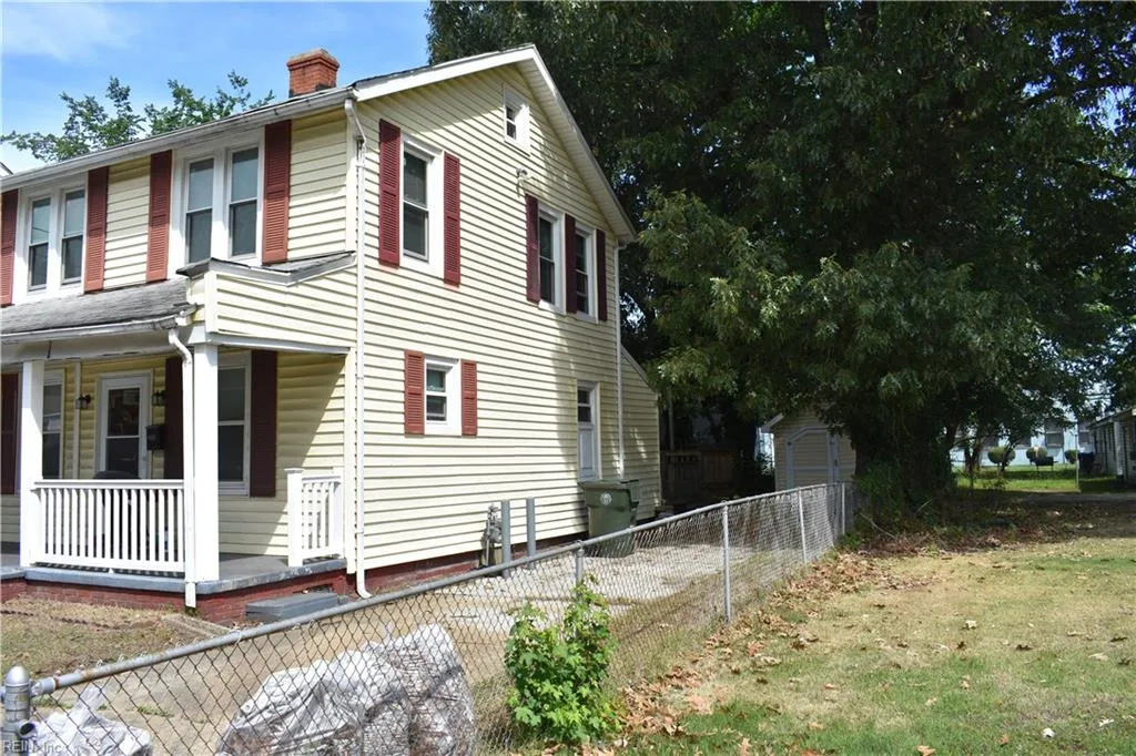 759 32nd ST, NEWPORTNEWS VA 23607