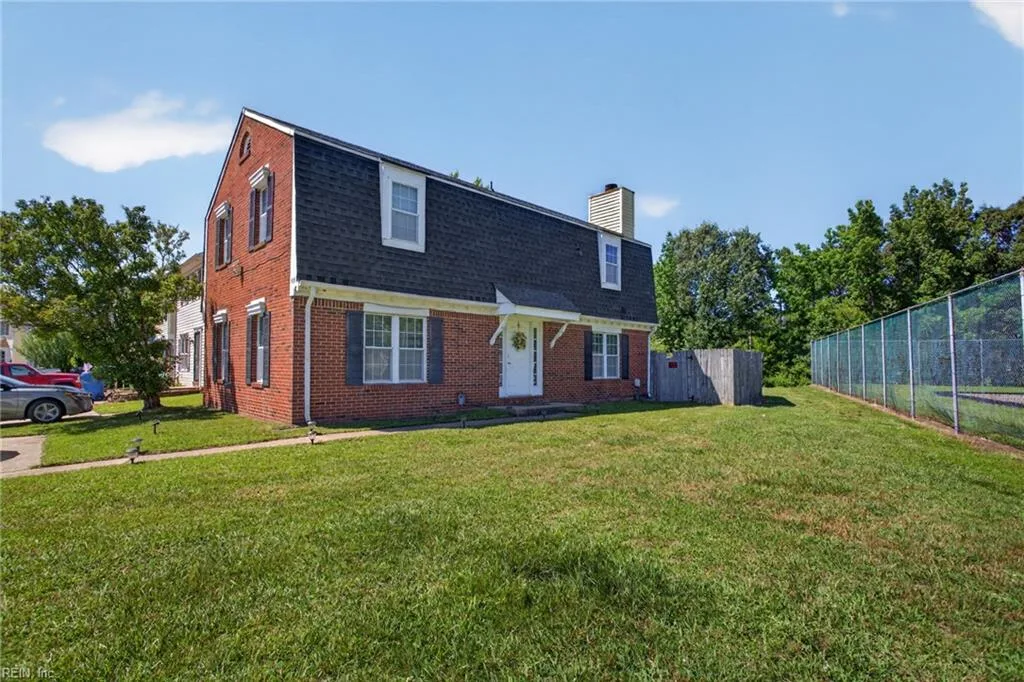 4718 Greenlaw DR, VIRGINIABEACH VA 23464