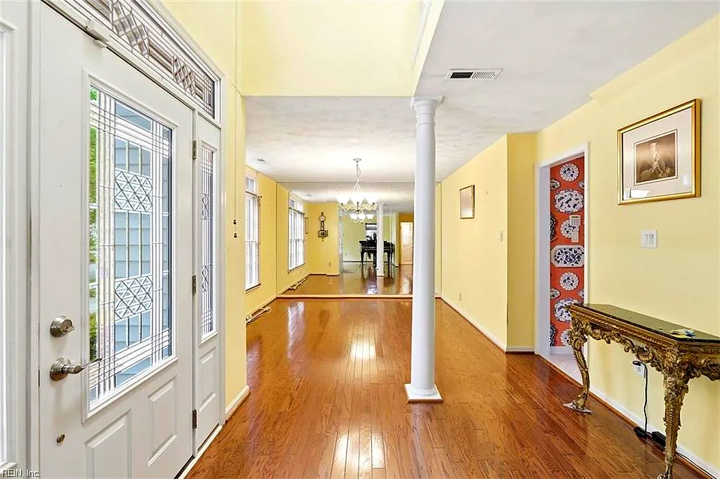 5256 Club Head Rd, Virginia Beach — photo