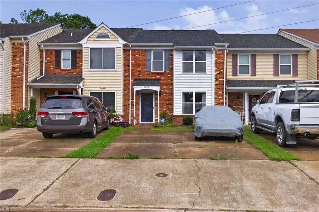 5626 Gates Landing RD, VIRGINIABEACH VA 23464