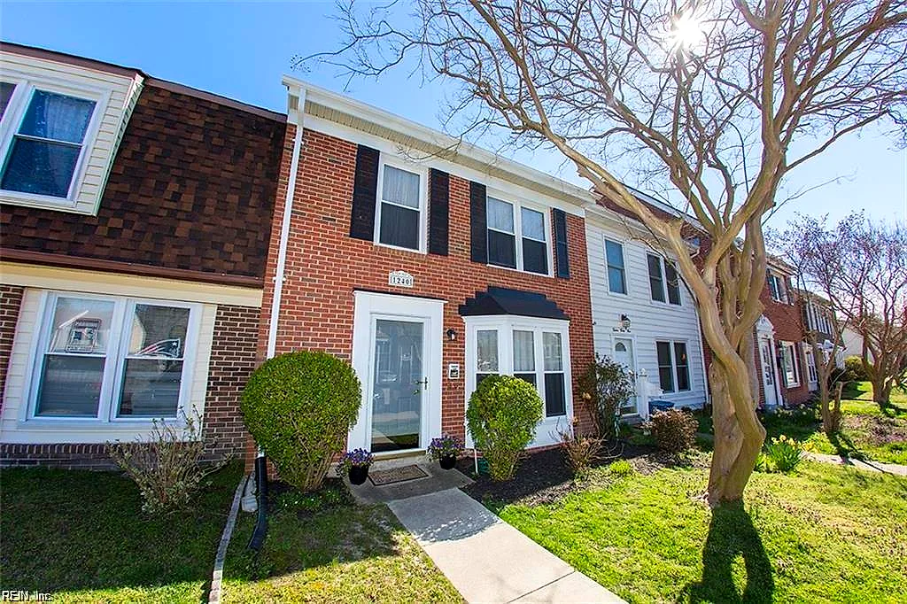 1240 White Birch Ln, Virginia Beach — photo