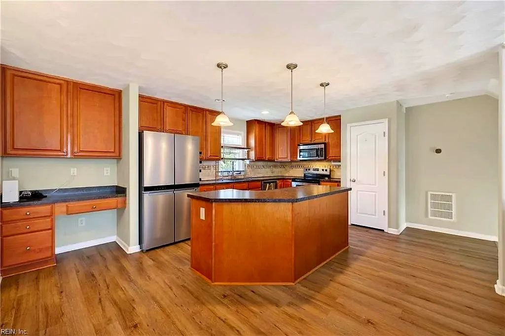 5529 Taylors Walke Ln, Virginia Beach — photo
