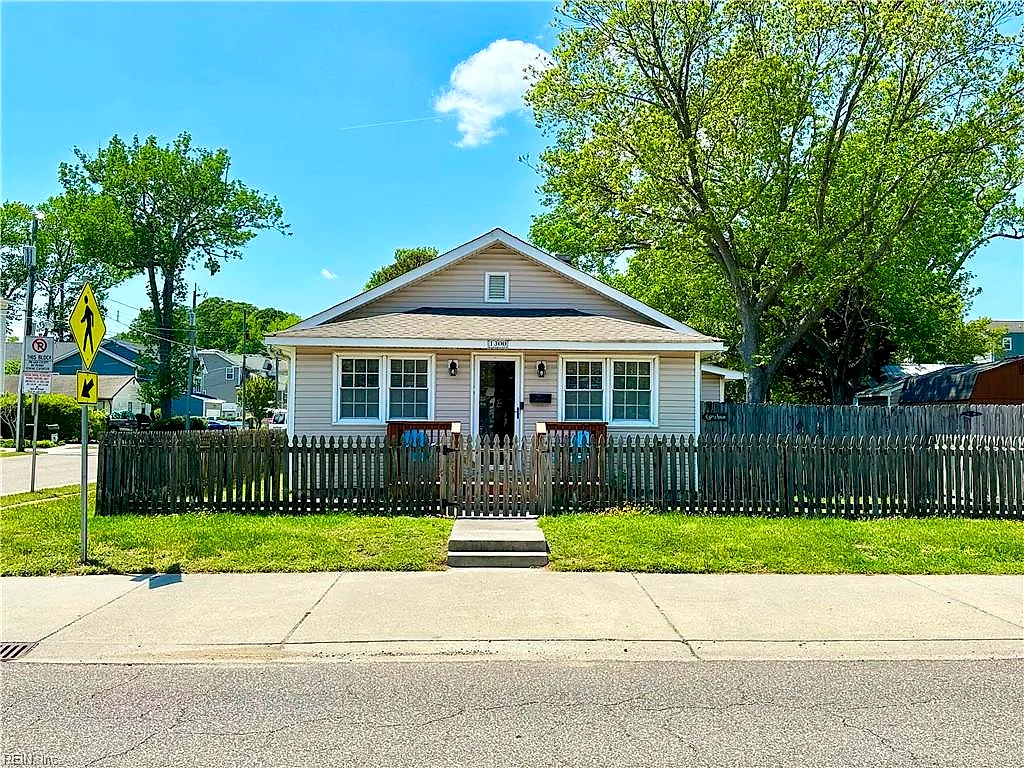 1300 Cypress Ave, Virginia Beach — photo