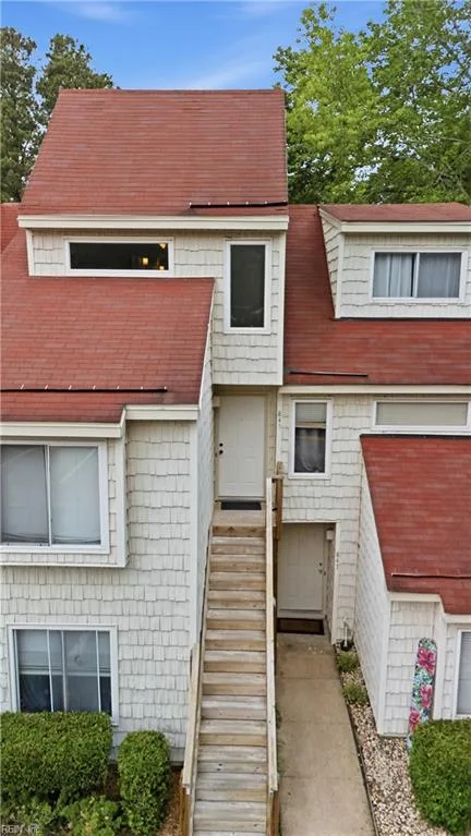 845 Virginia CT, VIRGINIA BEACH VA 23451
