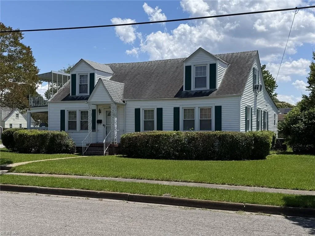 987 Albert AVE, NORFOLK VA 23513