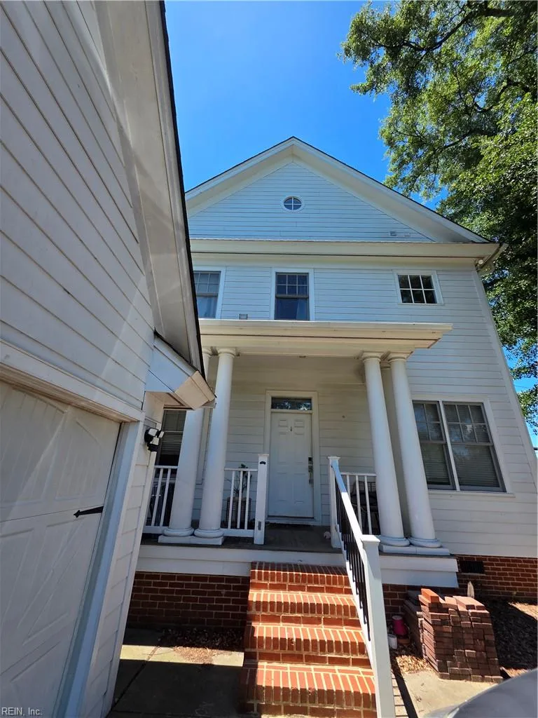 51 Armstrong ST, PORTSMOUTH VA 23704