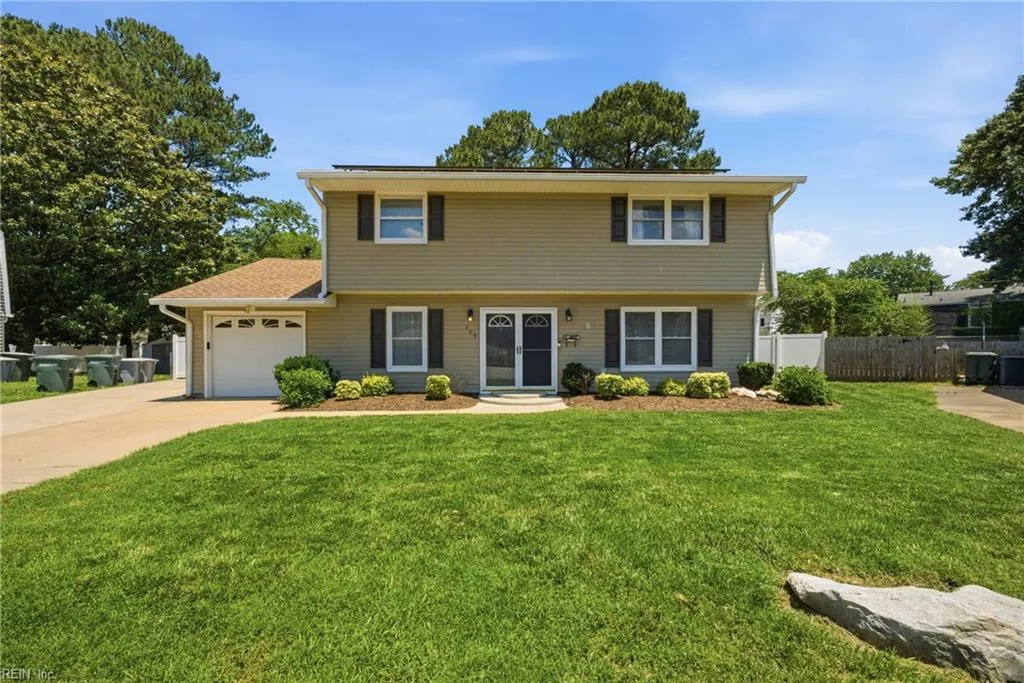 209 Culotta DR, HAMPTON VA 23666