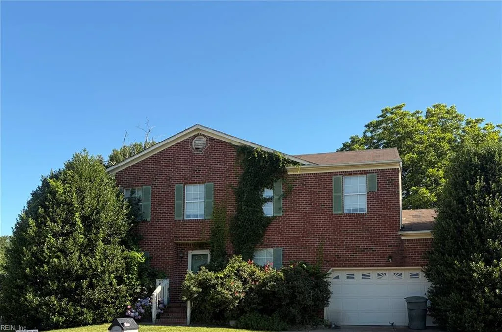 105 Larson CT, NEWPORTNEWS VA 23602