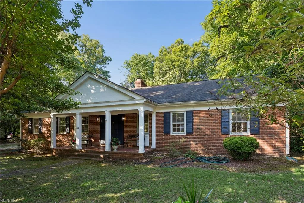 118 Spring RD, WILLIAMSBURG VA 23185