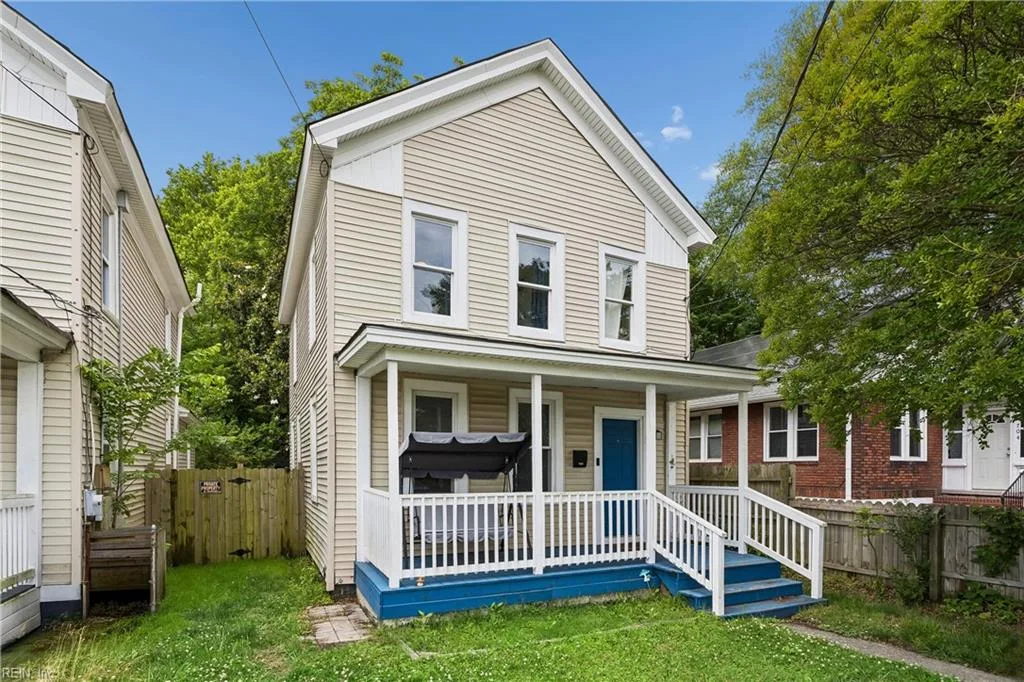 708 B ST, CHESAPEAKE VA 23324