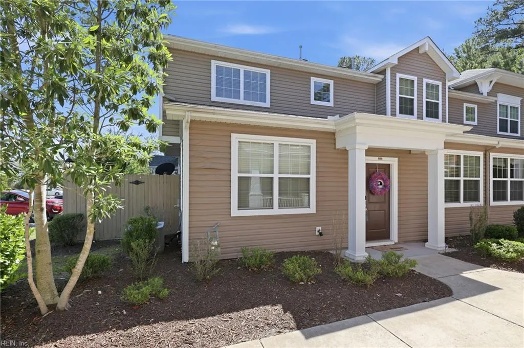 2526 Leytonstone DR, CHESAPEAKE VA 23321