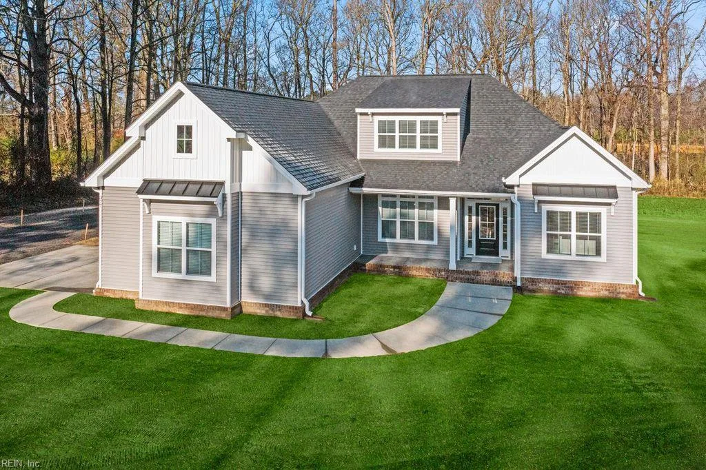 5059 Mineral Spring RD, SUFFOLK VA 23438
