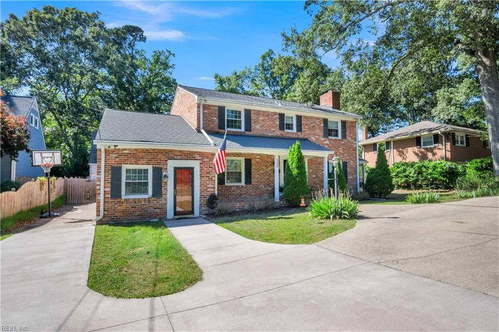 117 Dogwood DR, NEWPORTNEWS VA 23606