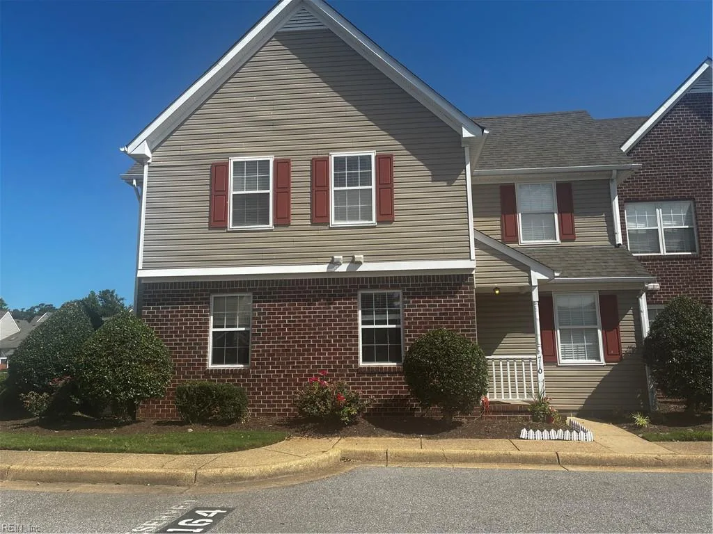 710 Willow Green Ct, Chesapeake — photo