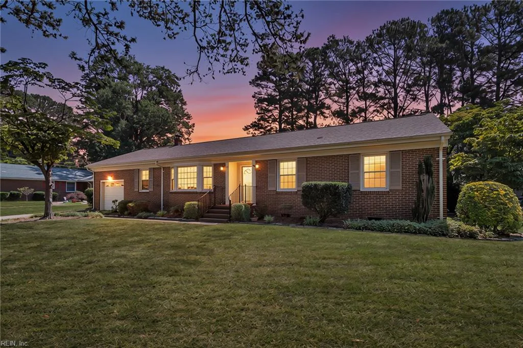 3305 Hemlock DR, CHESAPEAKE VA 23321