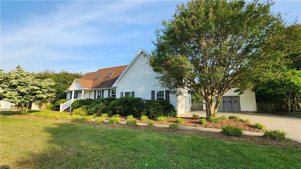955 Kings Fork RD, SUFFOLK VA 23434