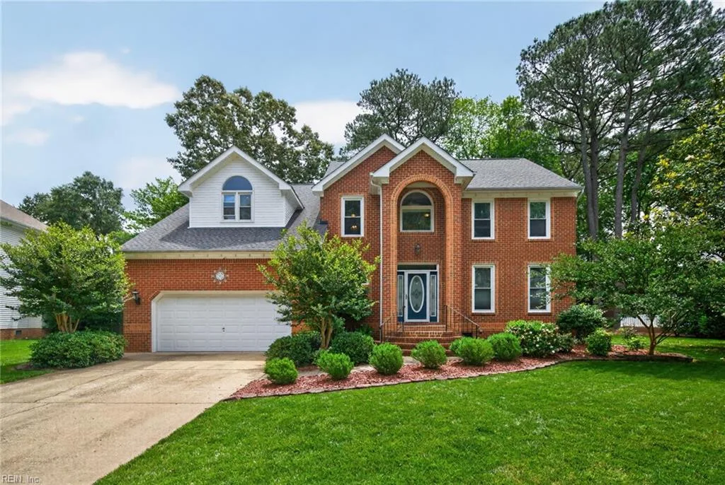 1004 Marlbank CT, CHESAPEAKE VA 23322
