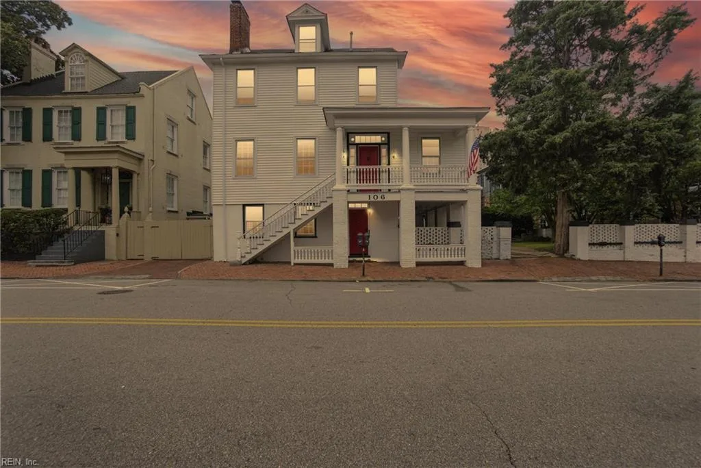 106 London ST, PORTSMOUTH VA 23704