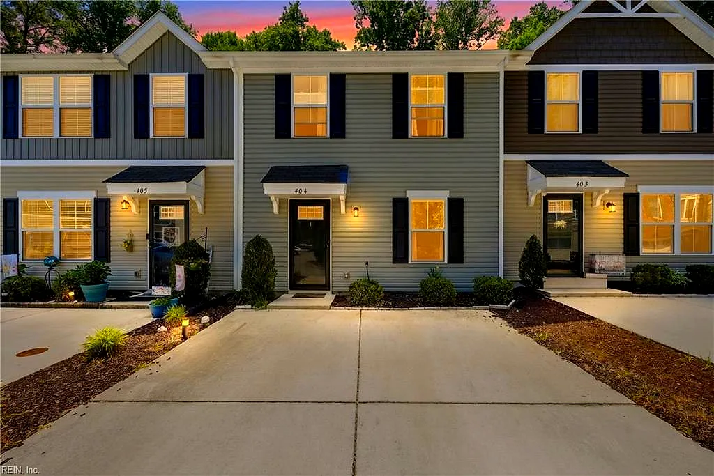 404 Lakeview CV, SMITHFIELD VA 23430