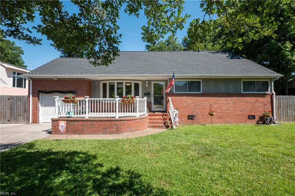 1724 Kingsway RD, NORFOLK VA 23518