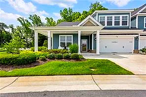 144 Creek Front Ln, Suffolk — photo