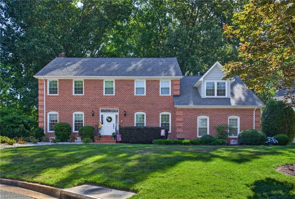 508 Birkdale CT, YORKTOWN VA 23693