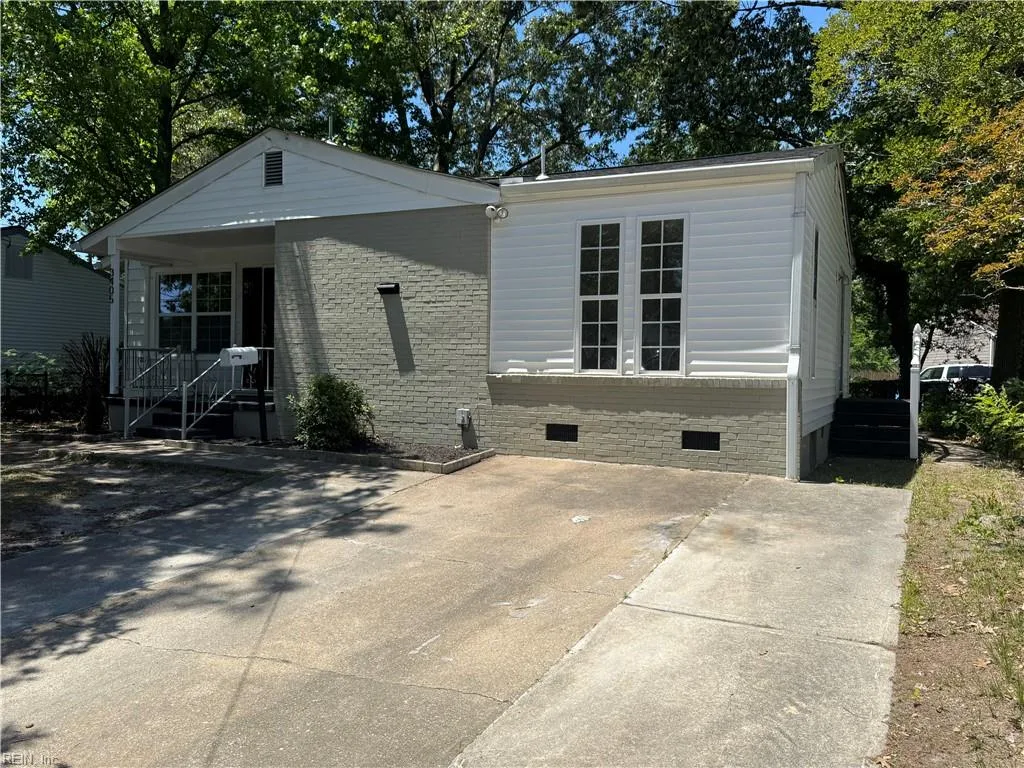3405 Hyde CIR, NORFOLK VA 23513