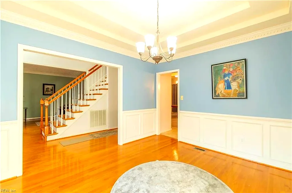 217 Pasture Ln, Yorktown — photo