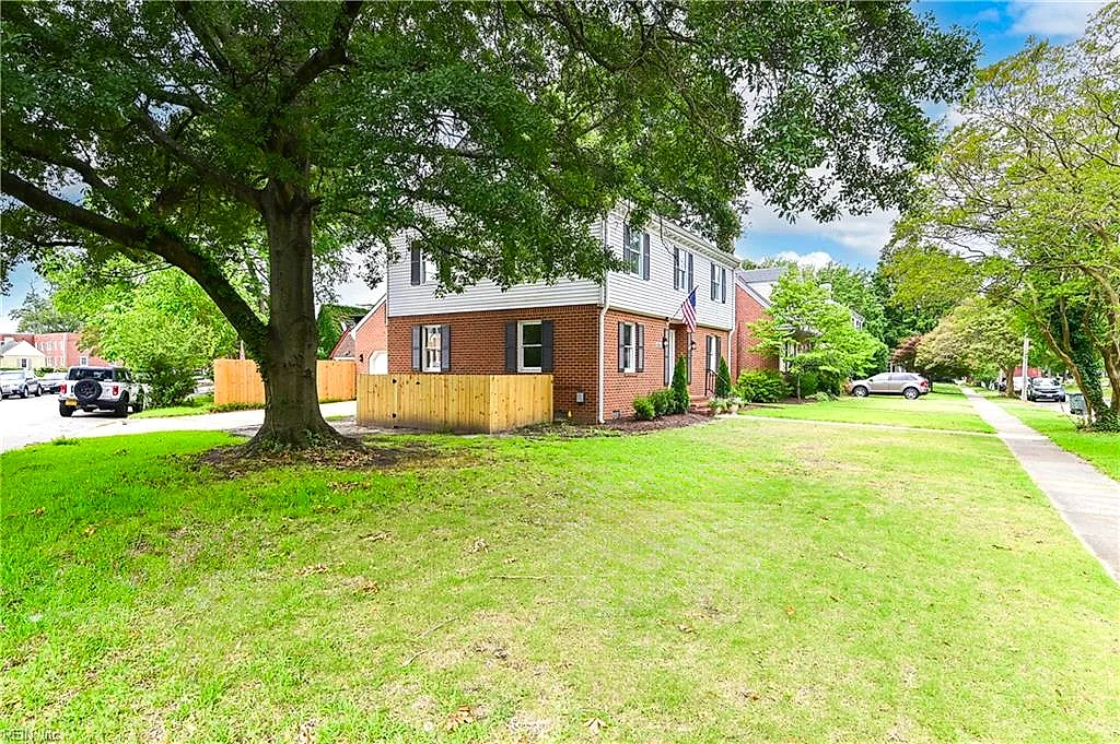 1109 Buckingham Ave, Norfolk — photo