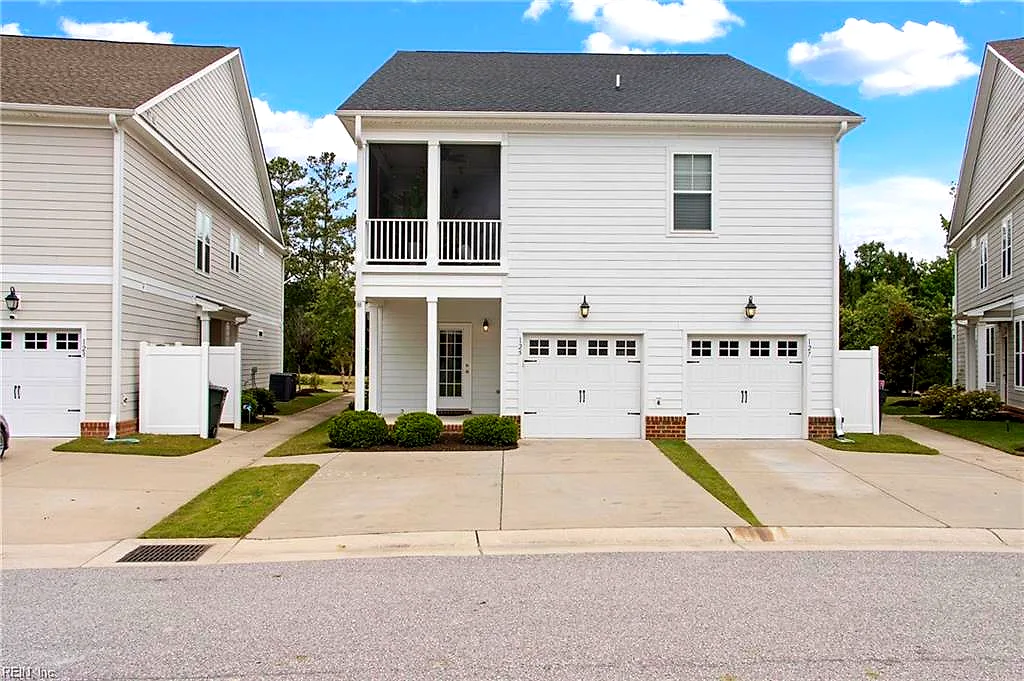 125 Mainsail Loop, Yorktown — photo