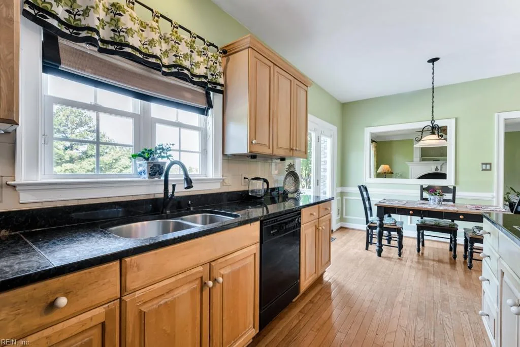 1332 Club House Dr, Chesapeake — photo