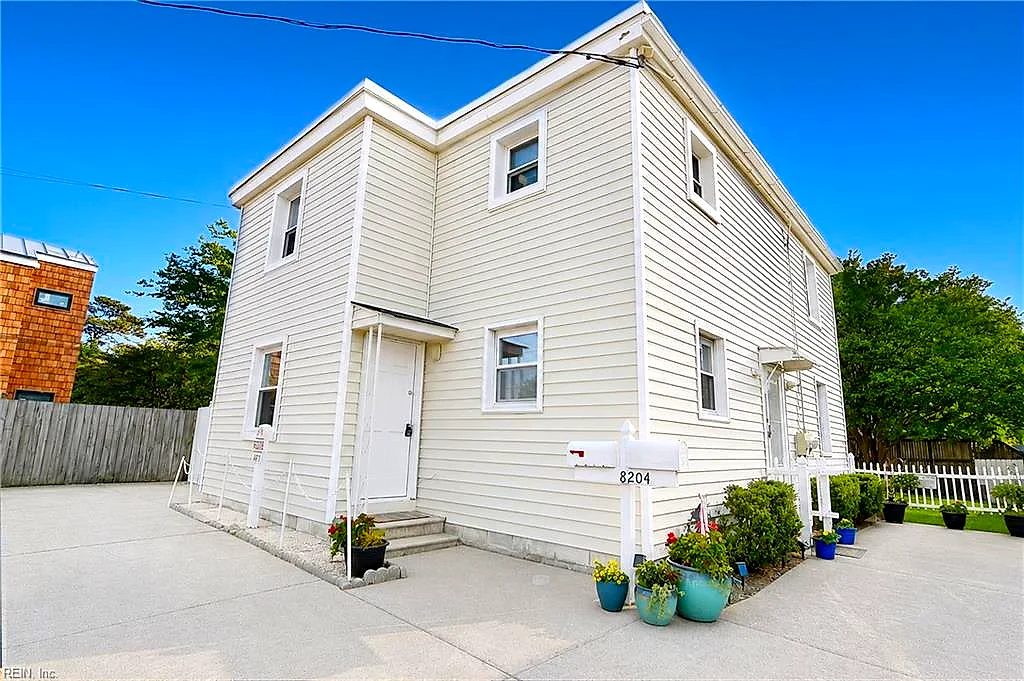8204 Atlantic Ave #A, Virginia Beach — photo