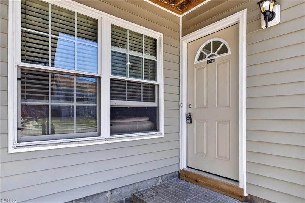 3528 Dublin CT, VIRGINIABEACH VA 23453