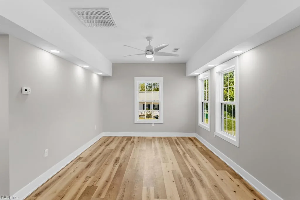 10104 Smiley Rd, Hayes — photo