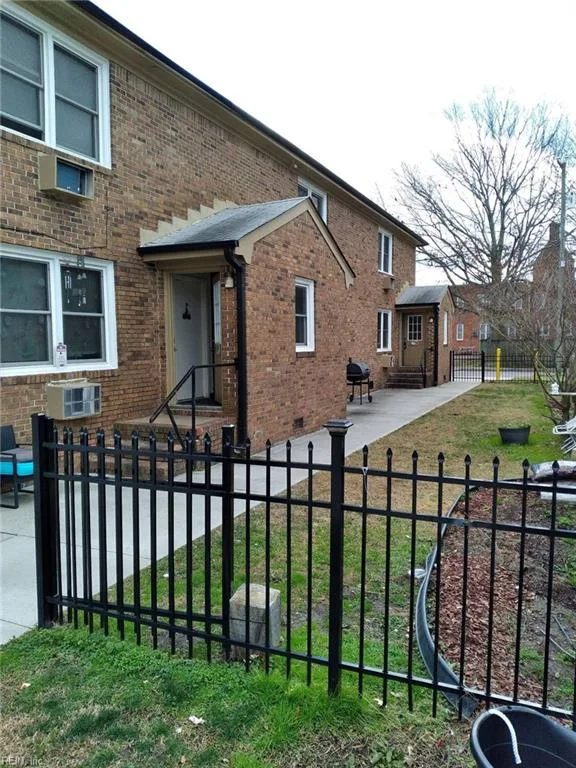 1111 Hugo ST #F, NORFOLK VA 23513