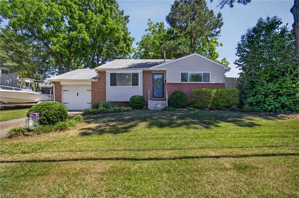 560 N Witchduck RD, VIRGINIABEACH VA 23462
