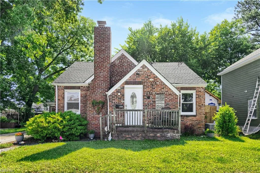 1050 Mapole AVE, NORFOLK VA 23504
