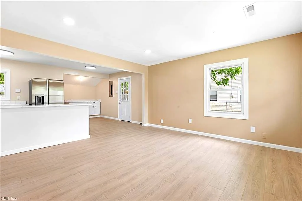 213 Shawen Dr, Hampton — photo