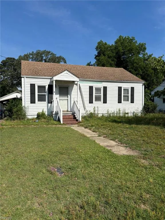 8 Bradley AVE, PORTSMOUTH VA 23701