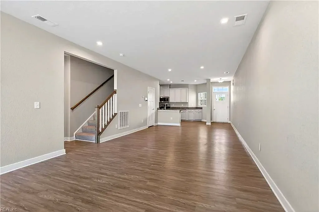 132 Riley Way, Smithfield — photo