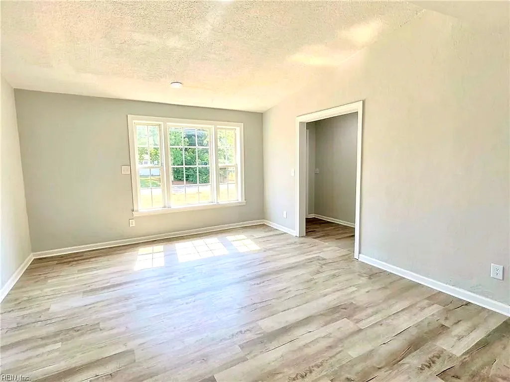 1012 Towanda Rd, Virginia Beach — photo