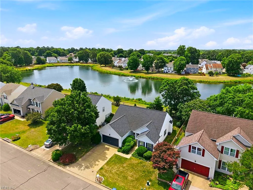 906 Hanson Dr, Newport News — photo