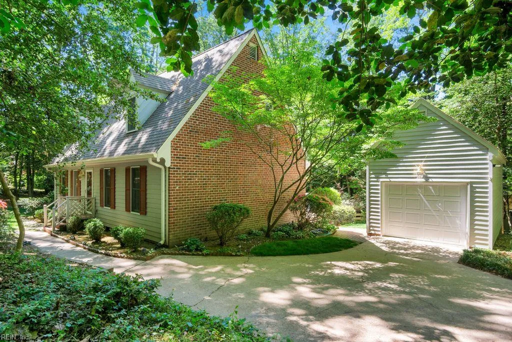2 Buford RD, WILLIAMSBURG VA 23188