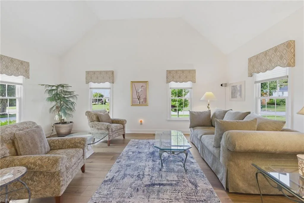 2631 Landview Cir, Virginia Beach — photo