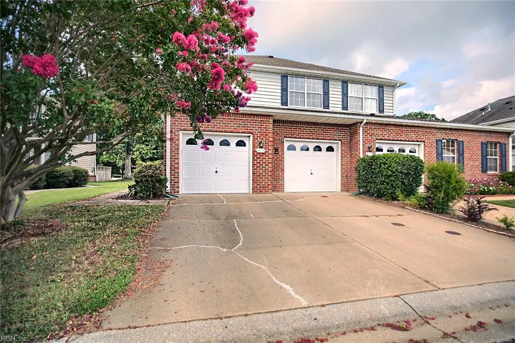 417 Belmont CIR, YORKTOWN VA 23693