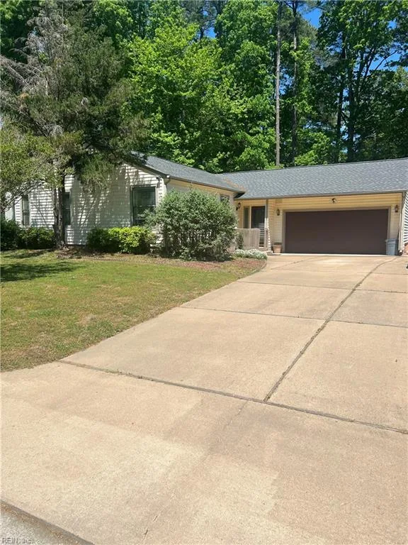 7 Friedman PL, NEWPORTNEWS VA 23608