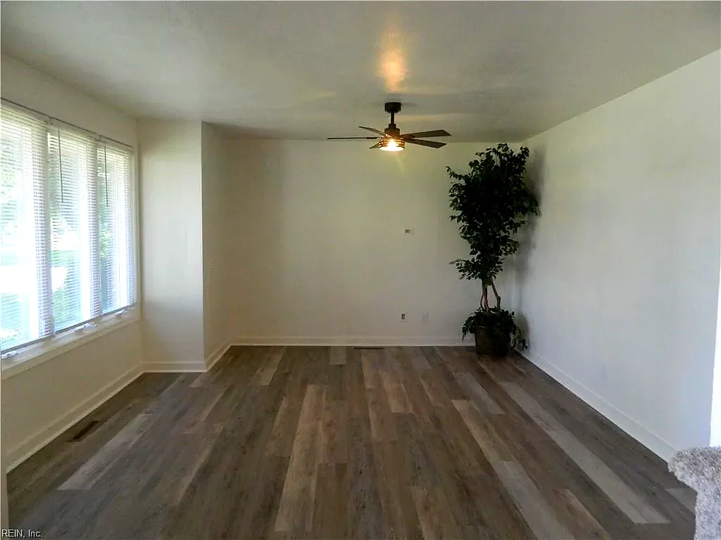 4901 Westgrove Rd, Virginia Beach — photo